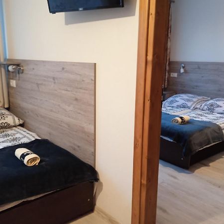 Pokoje Goscinne U Babuni Bukowina Tatrzańska Exterior foto